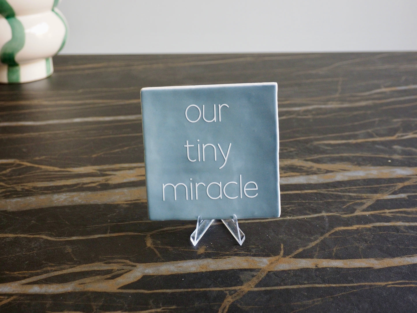 Tegeltje 10x10 cm | Our tiny miracle