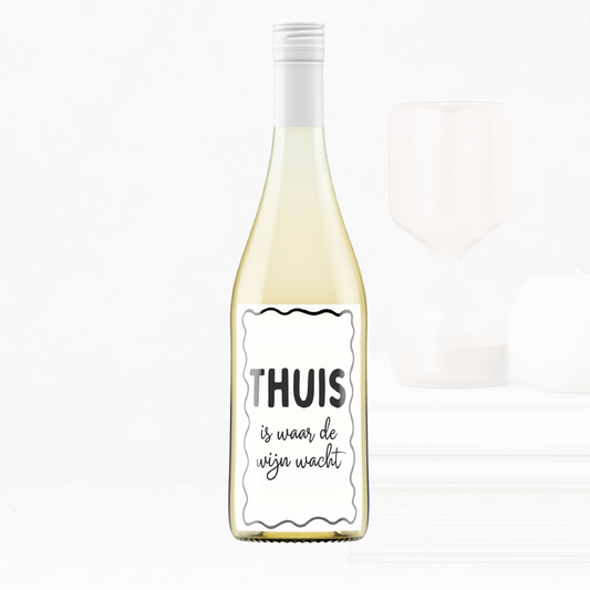 Wijnetiket | Thuis is waar de wijn wacht